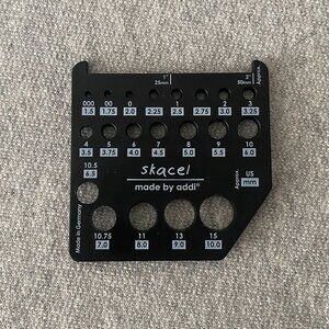 NWOT Addi - Black Needle Gauge Knitting Crochet Tool